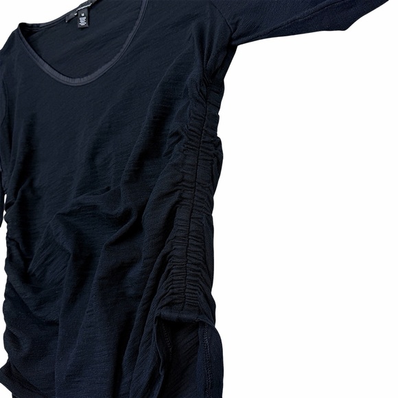 White House Black Market Black Top - Picture 5 of 7